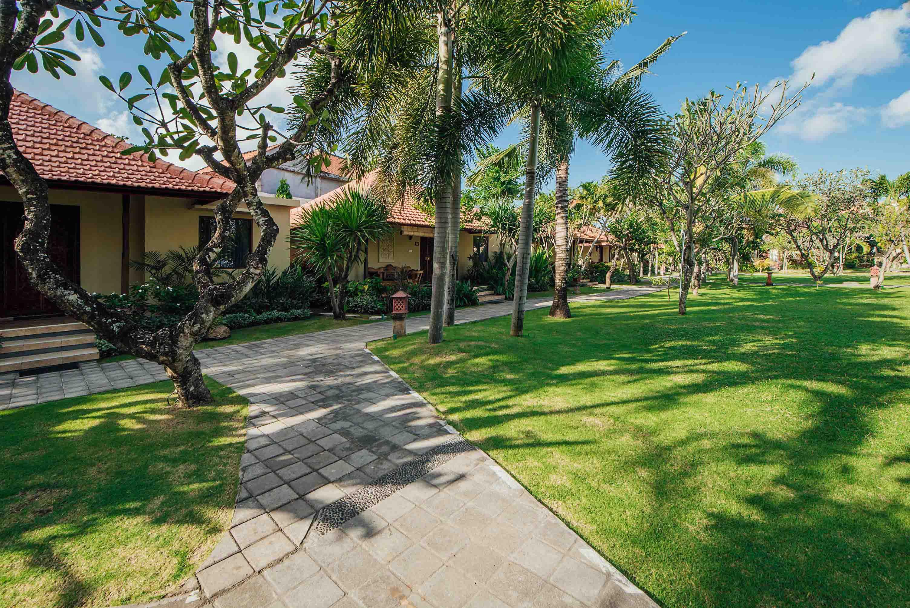 Kuta Puri Bungalows, Villas And Resort المظهر الخارجي الصورة