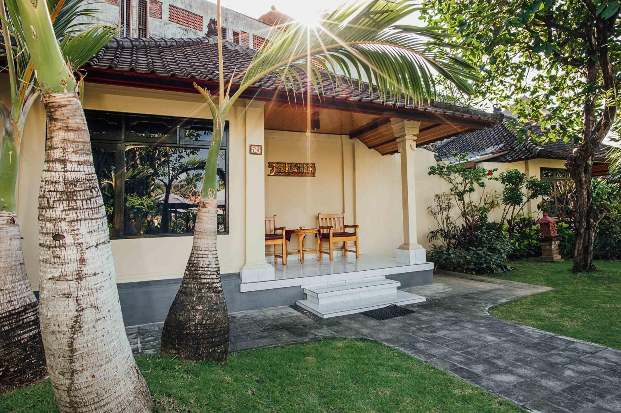 Kuta Puri Bungalows, Villas And Resort المظهر الخارجي الصورة